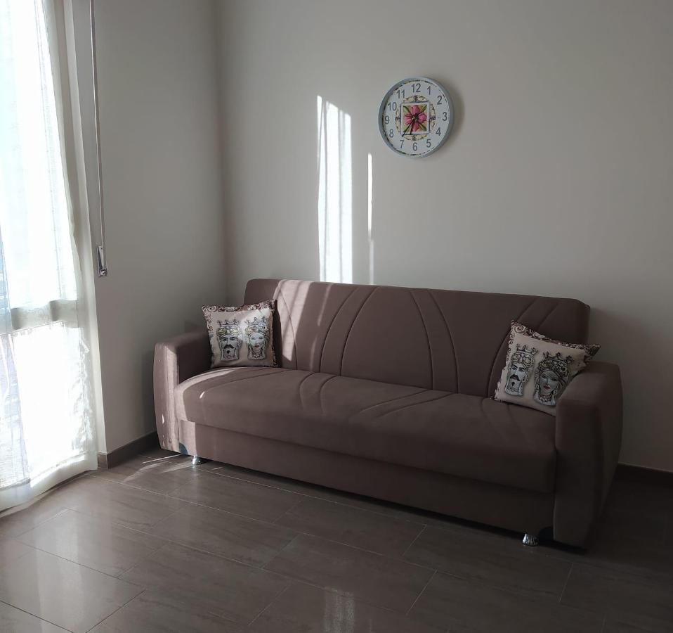 Casa Vacanze Violetta Avola Esterno foto
